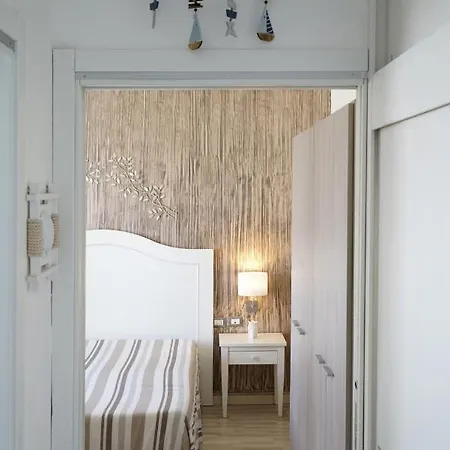 Apartament Blue Marine *